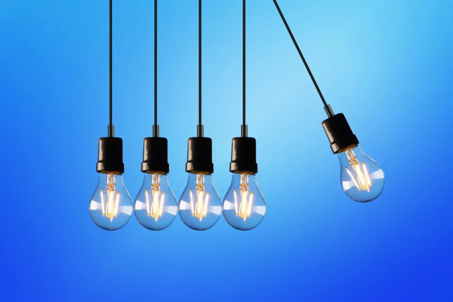 image of lightbulbs