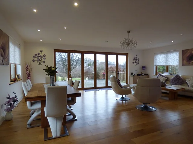 Living room with a set of bifold doors